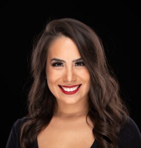 Ximena Torres Headshot.jpg