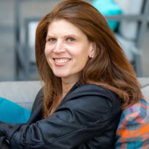 lori frisher headshot